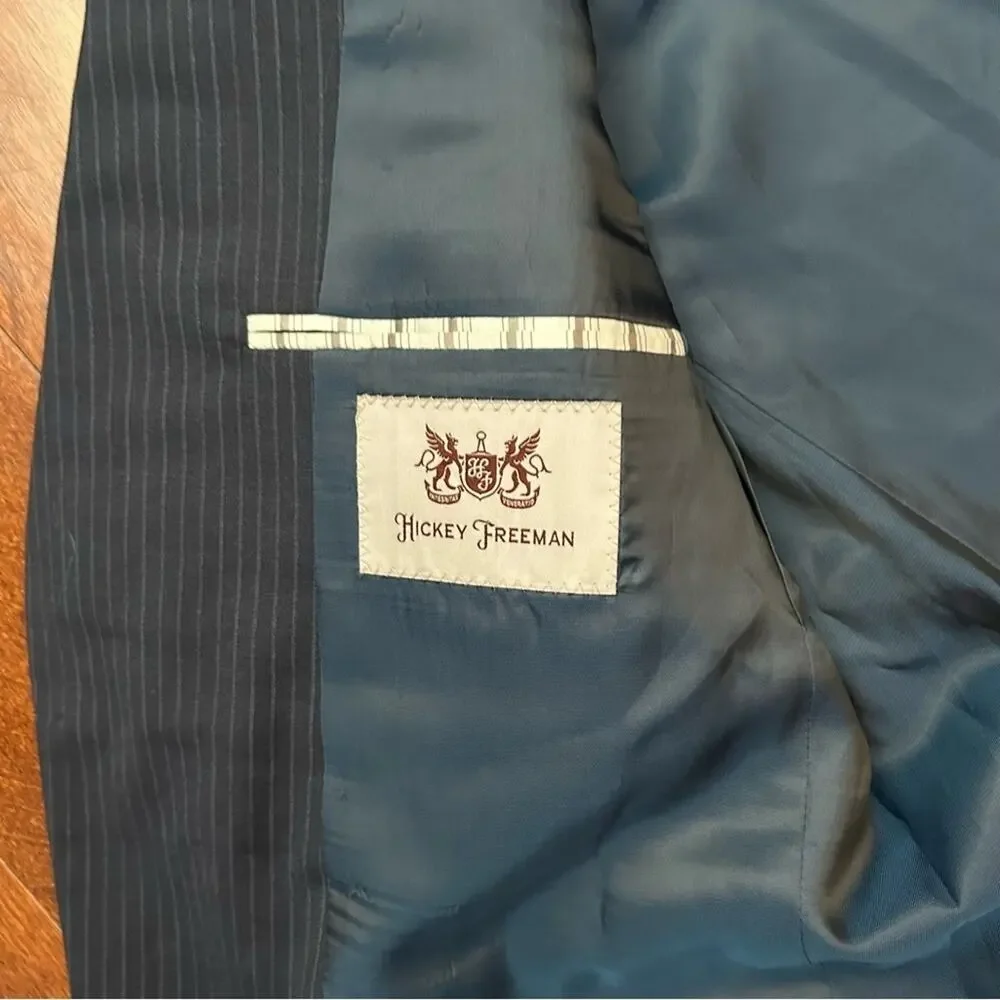 Hickey Freeman Men’s Blue Pin Stripe Blazer 100% Wool, Size 42 R